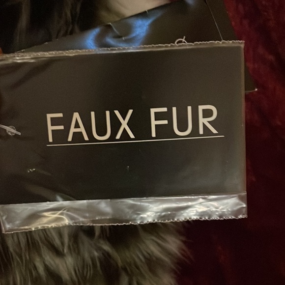 Brand new Faux fur gazelle style jacket - Picture 6 of 8